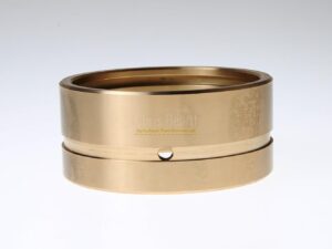 808/00201 Jcb Bottom King Post Bush BHL